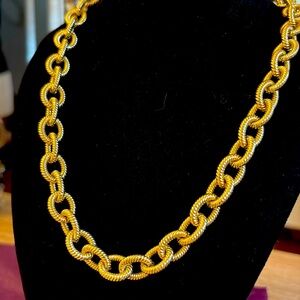 1 AR Italy chunky gold tone choker Neaklace